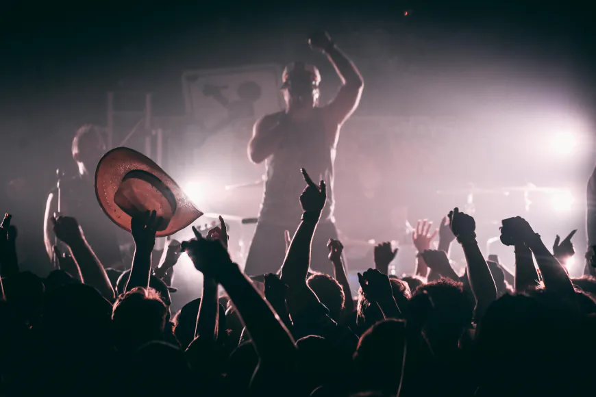 Draw Down: Rappers, Gangs, and the Music Crackdown